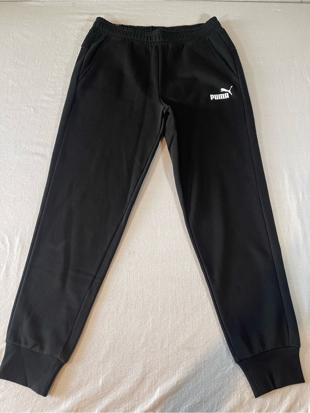 Puma Relaxed Fit Men's Essential Black Logo Jogger Sweatpants Large
